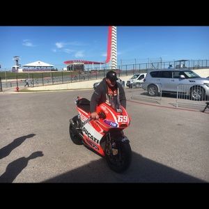 Meet your Posher, Dylan